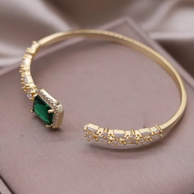Bracelet with Emerald and Zirconias Plated in 14k Gold